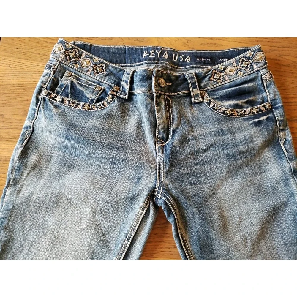 Sz 15 Jr Keya USA Women Easy Fit  Rhinestones Embroidered Cuff Capri Jean EUC - Picture 3 of 11